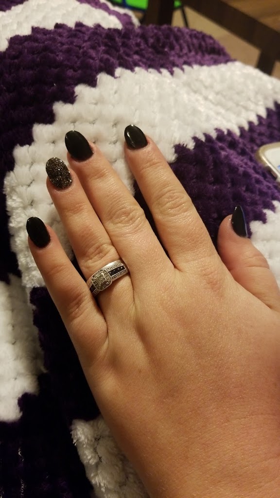 Royal nails and hair salon Paragould, AR 72450 Services and Reviews