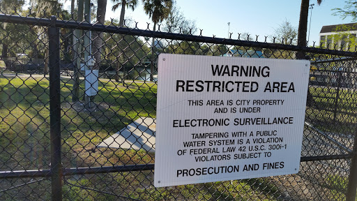 Public Swimming Pool «Sulphur Springs Pool», reviews and photos, 701 E Bird St, Tampa, FL 33604, USA