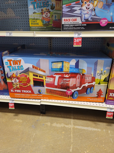 Pet Supply Store «PetSmart», reviews and photos, 1800 Evans Rd, Melbourne, FL 32904, USA