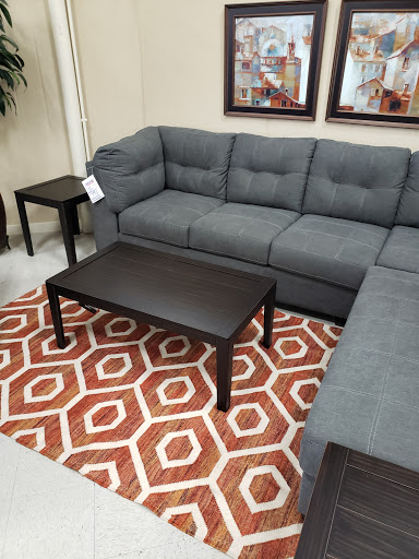 Furniture Store «Major Discount Furniture», reviews and photos, 504 Henslee Dr, Dickson, TN 37055, USA
