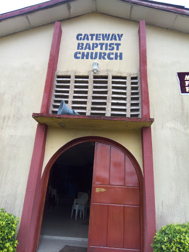 Gateway Baptist Church, Calabar, 137, Old Odukpani Road, Ikot Omin,, Ikot Omin, Nigeria, Church, state Cross River
