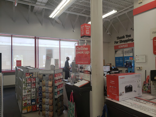 Office Supply Store «Staples», reviews and photos, 1305 West Chester Pike #18, Havertown, PA 19083, USA