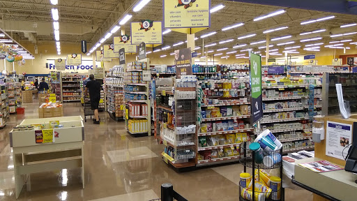 Grocery Store «Hannaford Supermarket», reviews and photos, 301 Pleasant St, Dracut, MA 01826, USA