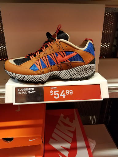 Sporting Goods Store «Nike Factory Store», reviews and photos, 18 West Lightcap Rd #901, Pottstown, PA 19464, USA