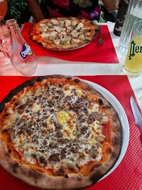 Plats et boissons du Pizzeria Pizzéria Chez Xavier à Goncelin - n°3