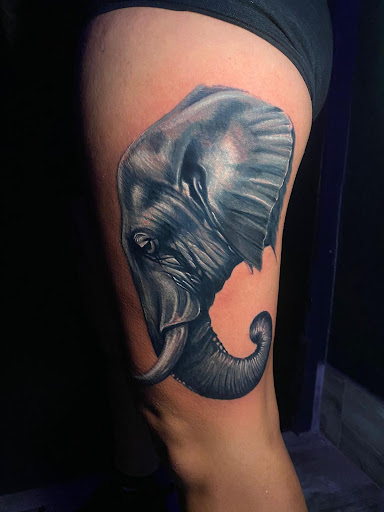 Explore unique tattoo ideas for females, creative tattoo ideas in Miami, available at Inkaholik Tattoos