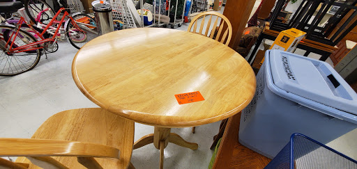 Thrift Store «Beechmont Goodwill Store», reviews and photos, 4051 Commercial Blvd, Cincinnati, OH 45245, USA