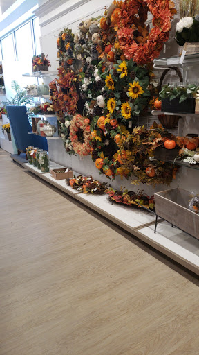 Department Store «HomeGoods», reviews and photos, 664 New Loudon Rd, Latham, NY 12110, USA