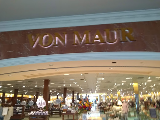 Department Store «Von Maur», reviews and photos, 7700 E Kellogg Dr N, Wichita, KS 67207, USA