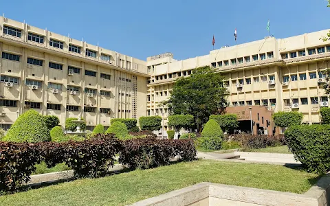 Faculty Of Medicine Kasr Al-Ainy, Cairo University image