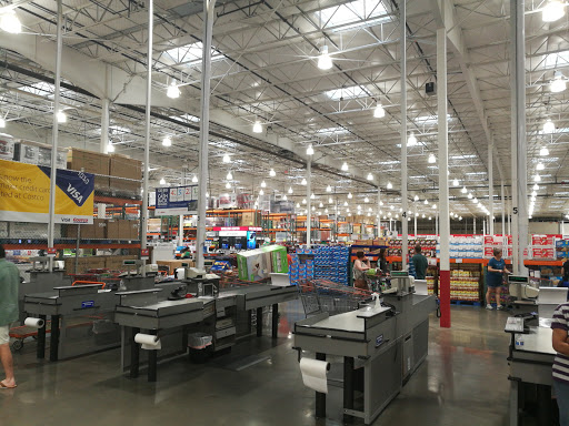 Warehouse store «Costco Wholesale», reviews and photos, 1300 Edwards Ferry Rd NE, Leesburg, VA 20176, USA