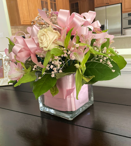 Florist «Sayville House of Flowers», reviews and photos, 156 Lakeland Ave, Sayville, NY 11782, USA