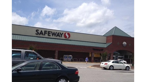 Safeway, 8785 Branch Ave, Clinton, MD 20735, USA, 