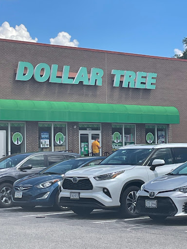 Dollar Store «Dollar Tree», reviews and photos, 7700a Gunston Plaza Dr, Lorton, VA 22079, USA