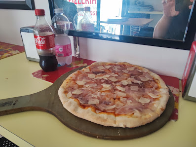 Pizzeria Da Salvatore Piazza della Repubblica, 1, 48032 Bagnara di Romagna RA, Italia