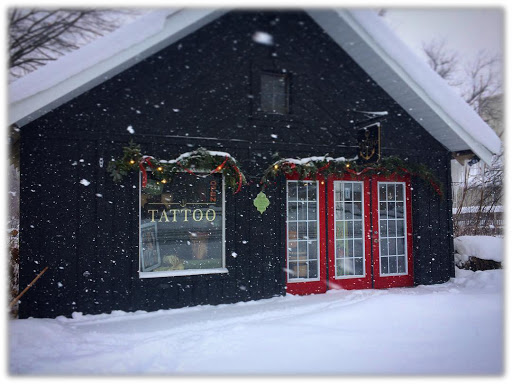 Tattoo Shop «Arcola Creek Tattoo», reviews and photos, 123 N Lake St, Madison, OH 44057, USA