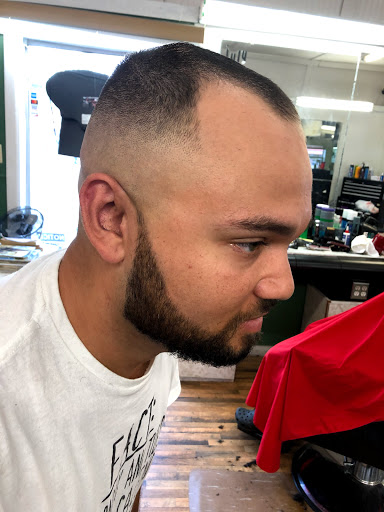 Beauty Salon «D Edith Beauty Salon», reviews and photos, 20057 FM 1485 Rd, New Caney, TX 77357, USA