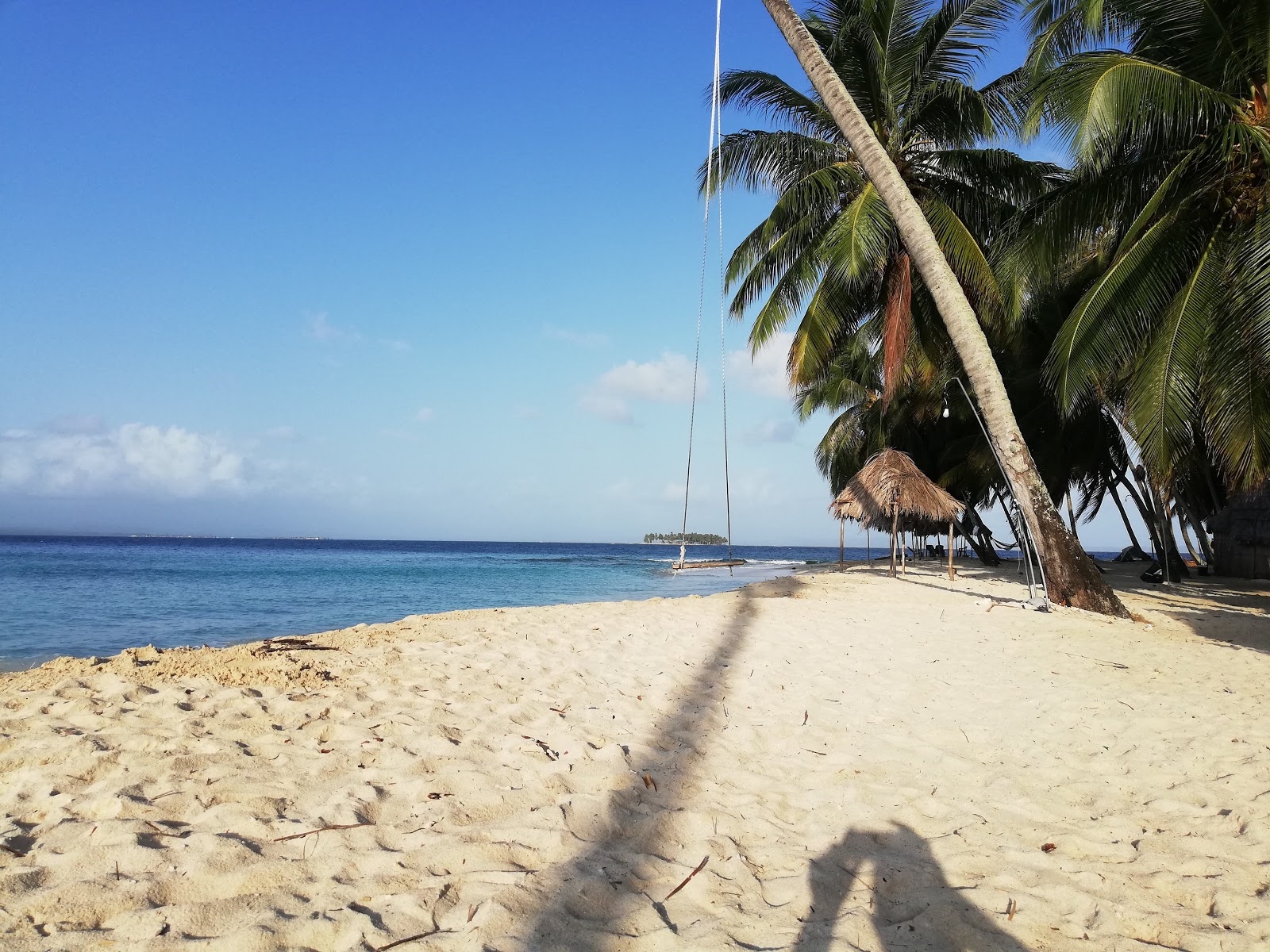 Fotografija Plaža otoka Anzuelo nahaja se v naravnem okolju