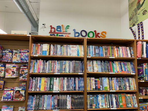 Book Store «Half Price Books», reviews and photos, 2036 Shattuck Ave, Berkeley, CA 94704, USA