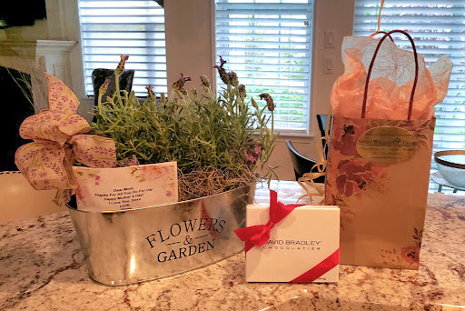 Florist «Sweet William & Thyme», reviews and photos, 19 E Railroad Ave, Jamesburg, NJ 08831, USA