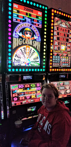 Bingo Hall «Seneca Gaming and Entertainment», reviews and photos, 768 Broad St, Salamanca, NY 14779, USA