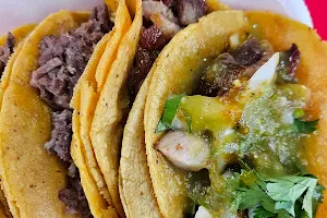 Tacos Gil image