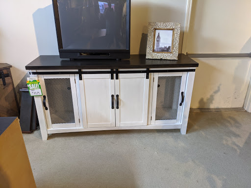 Furniture Store «Vandenberg & Sons Furniture Inc», reviews and photos, 12000 US-131, Schoolcraft, MI 49087, USA