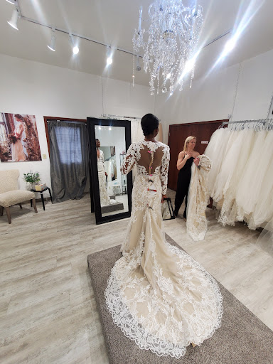 Bridal Shop «Alan Evans Bridal», reviews and photos, 512 Center Ave, Moorhead, MN 56560, USA
