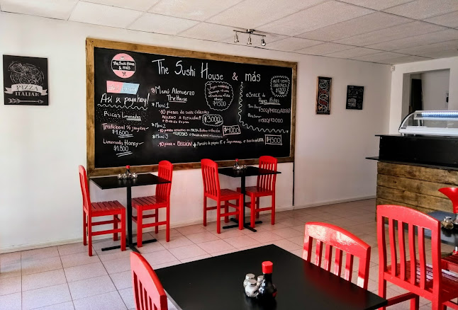 The Sushi House & Más