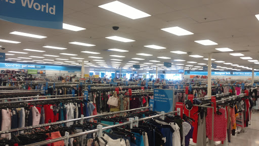 Clothing Store «Ross Dress for Less», reviews and photos, 1300 Gateway Blvd, Fairfield, CA 94533, USA