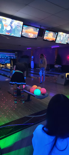 Bowling Alley «Lokay Lanes», reviews and photos, 2127 Mosside Blvd, Monroeville, PA 15146, USA