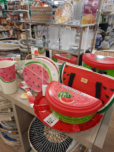 Department Store «T.J. Maxx & HomeGoods», reviews and photos, 20 Court House South Dennis Rd #1, Cape May Court House, NJ 08210, USA