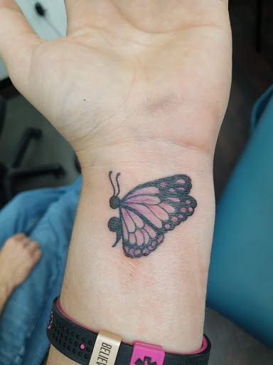 Tattoo Shop «Explosive Tattoo», reviews and photos, 28772 Ocean Gateway, Salisbury, MD 21801, USA