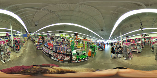 Variety Store «Five Below», reviews and photos, 5295 International Dr #660, Orlando, FL 32819, USA