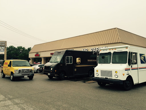 Mailing Service «Mr Parcel Allen», reviews and photos, 101 N Greenville Ave, Allen, TX 75002, USA
