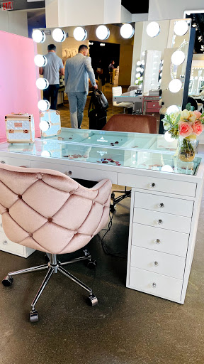 Furniture Store «beverly hills furniture», reviews and photos, 668 Morris Park Ave, Bronx, NY 10462, USA