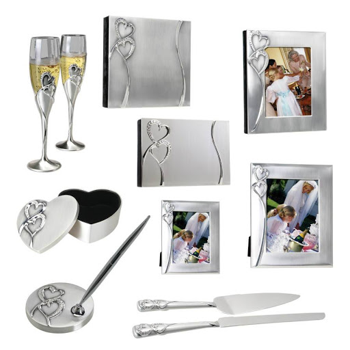 Engraver «Miracle Custom Awards & Gifts», reviews and photos, 565 Wolf Ledges Pkwy, Akron, OH 44311, USA