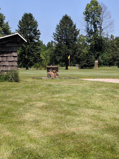 Golf Course «Indian Lake Hills Golf Course», reviews and photos, 55321 Brush Lake Rd, Eau Claire, MI 49111, USA