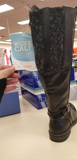 Shoe Store «Famous Footwear», reviews and photos, 1691 PA-228, Cranberry Twp, PA 16066-6207-4419, USA