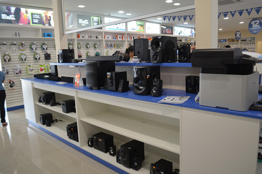 CD shops in Managua