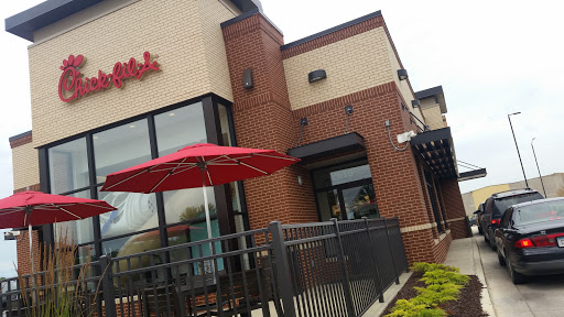 Fast Food Restaurant «Chick-fil-A», reviews and photos, 2610 Edgewood Rd SW, Cedar Rapids, IA 52404, USA