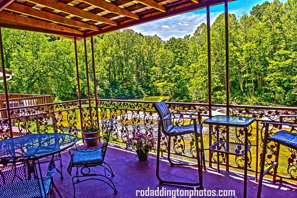 Trailhead Country Kitchen 24256