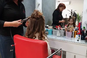 Ksenia Salon image