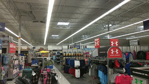 Sporting Goods Store «Academy Sports + Outdoors», reviews and photos, 14260 Manchester Rd, Manchester, MO 63011, USA