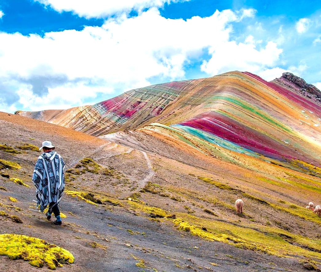 Rainbow Mountain Tour - Cusco