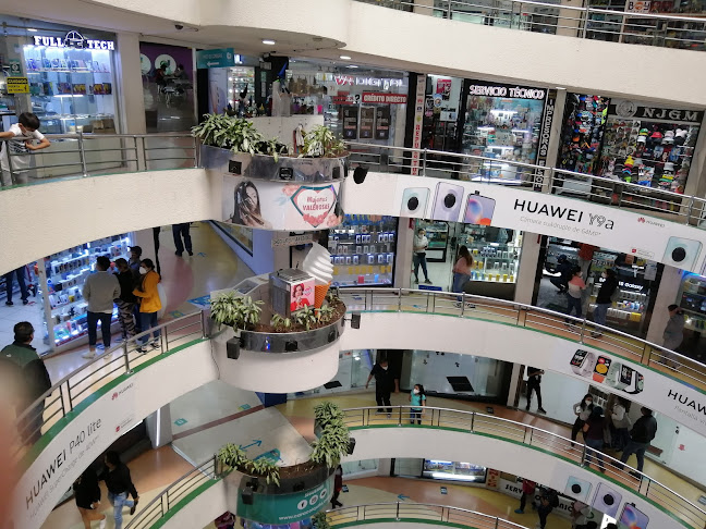 Opiniones de Centro Comercial Caracol en Quito - Centro comercial