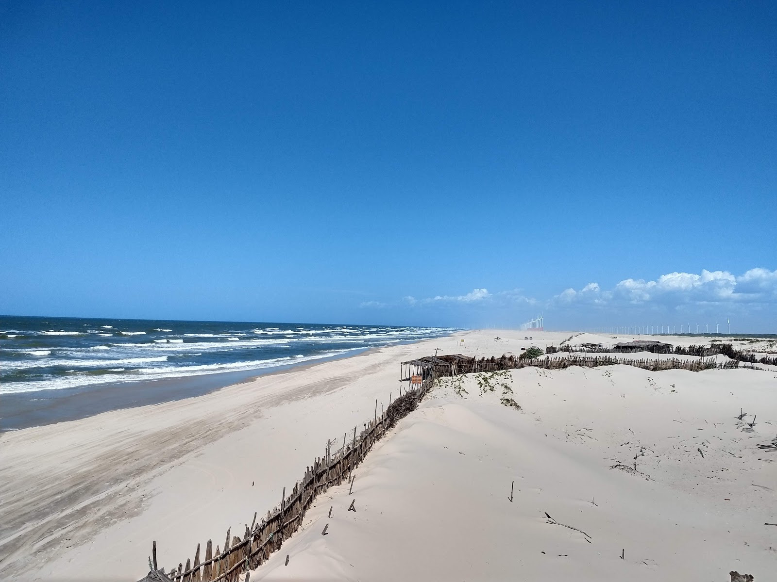 Foto de Praia De Cabure - lugar popular entre os apreciadores de relaxamento