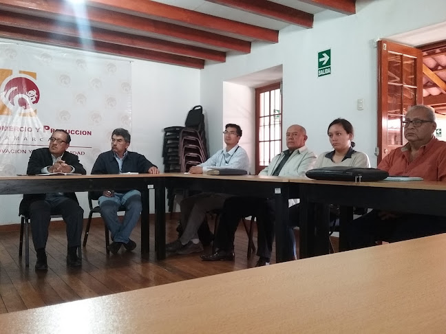 Opiniones de Cámara de Comercio y Produccion de Cajamarca (CASONA HISTORICA BARTRA) en Cajamarca - Pub