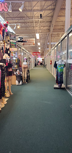 Outlet Mall «Harwin Outlet Mall», reviews and photos, 9507 Harwin Dr, Houston, TX 77036, USA