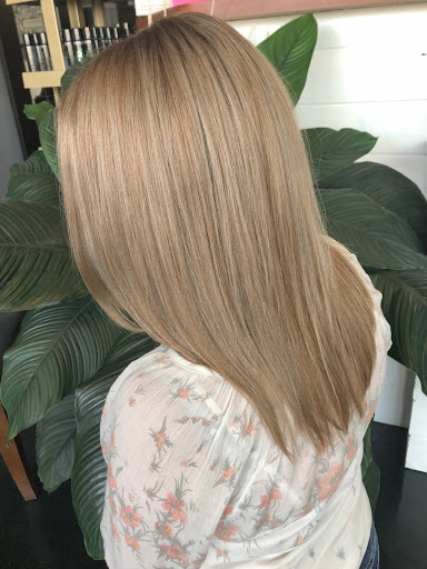 Beauty Salon «The Fixx Hair Studio #2», reviews and photos, 280 North Business Interstate 35 #600, New Braunfels, TX 78130, USA